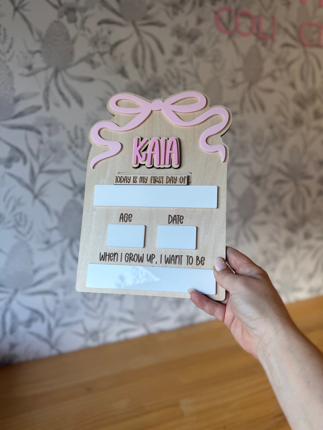 First/Last Day of school board - Bow Design