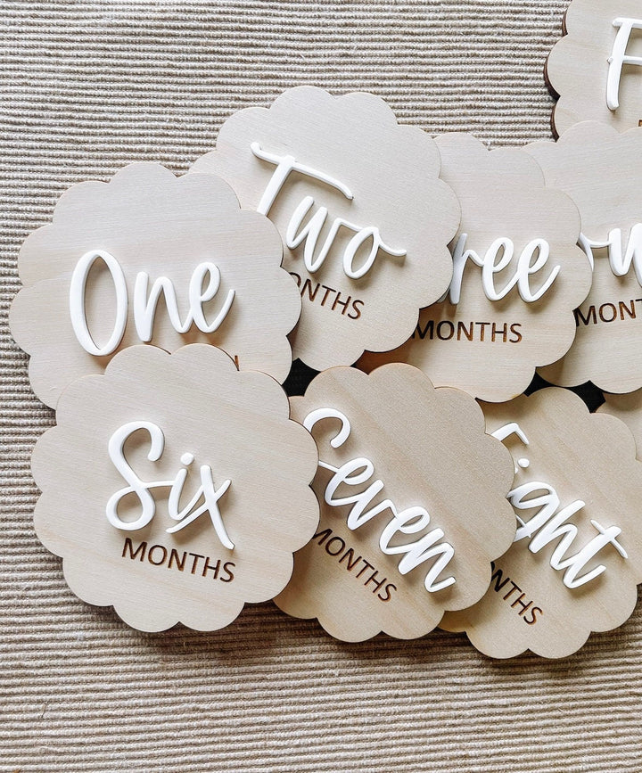 Scallop Wooden Baby Milestones